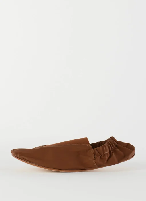Mikhail Flat