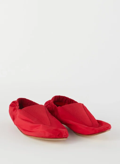 Mikhail Flat