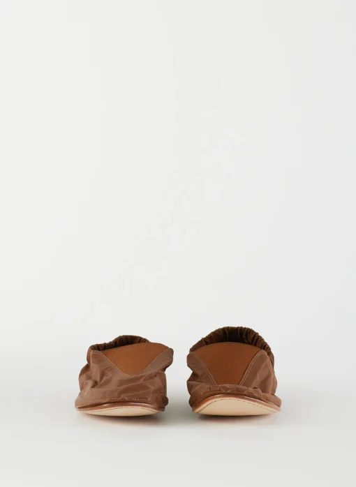 Mikhail Flat