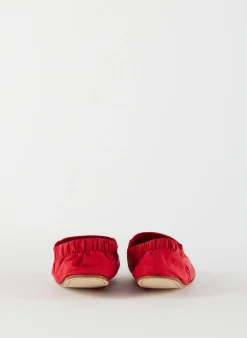 Mikhail Flat