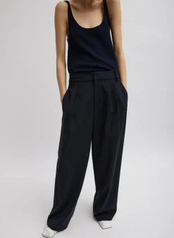 Washable Cashmere Tank Sweater